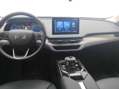 FAW Red Flag E-QM5 Facelift Base Mobility Edition - ფოტო 12