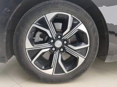 FAW Red Flag E-QM5 Facelift Base Mobility Edition - ფოტო 6