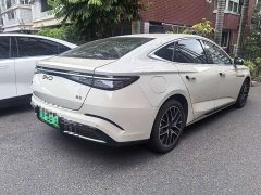 BYD Seal Honor Edition DM-i 1.5L 121km Prestigious Edition - ფოტო 4