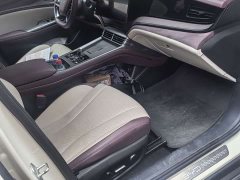 BYD Seal Honor Edition DM-i 1.5L 121km Prestigious Edition - ფოტო 8