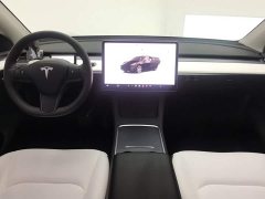 Tesla Model Y Rear-Wheel Drive - ფოტო 12