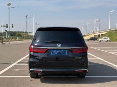 Honda Odyssey 2.0L e:HEV Sharp Prestige Edition - ფოტო 5