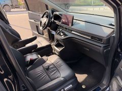 Honda Odyssey 2.0L e:HEV Sharp Prestige Edition - ფოტო 7