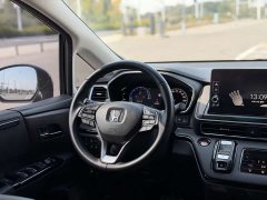 Honda Odyssey 2.0L e:HEV Sharp Prestige Edition - ფოტო 8