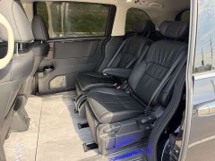 Honda Odyssey 2.0L e:HEV Sharp Prestige Edition - ფოტო 9