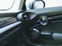 BMW MINI 1.5T COOPER Artist - ფოტო 10