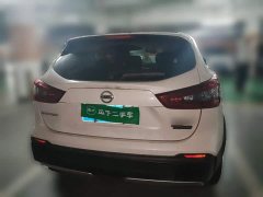 Nissan Qashqai 2.0L CVT Smart Comfort Edition - ფოტო 3