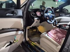 Buick GL8 Land Executive Cabin 652T Luxury - ფოტო 17
