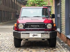 Toyota Land Cruiser (Imported) LC76 4.0L Automatic - ფოტო 4