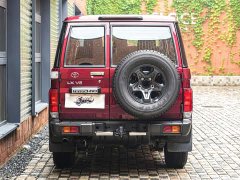 Toyota Land Cruiser (Imported) LC76 4.0L Automatic - ფოტო 8