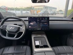Nio Lerado L90 Ultra Six-Seater - ფოტო 13
