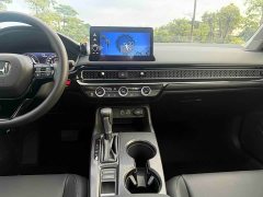 Honda Civic 240TURBO CVT Dynamic Edition - ფოტო 13