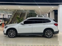 BMW X1 sDrive25Li Premier - ფოტო 3