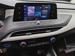 Buick Weilan 6 Plug-in Hybrid Connected Fashion Edition - ფოტო 13