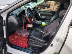 Honda CR-V 240TURBO Two-Wheel Drive Limited Commemorative Edition - ფოტო 9