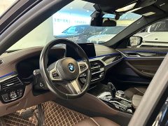 BMW 5 Series 525Li M Sport Package - ფოტო 10