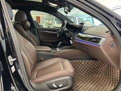 BMW 5 Series 525Li M Sport Package - ფოტო 12