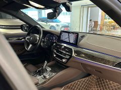 BMW 5 Series 525Li M Sport Package - ფოტო 13