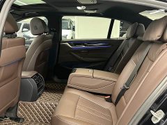 BMW 5 Series 525Li M Sport Package - ფოტო 14