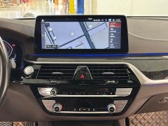 BMW 5 Series 525Li M Sport Package - ფოტო 18