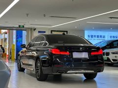 BMW 5 Series 525Li M Sport Package - ფოტო 7