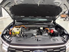 Ford Edge L 2.0T EcoBoost E Hybrid AWD Seven-Seat Premium - ფოტო 9