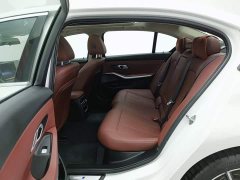 BMW 3 Series 325Li M Sport Package - ფოტო 15