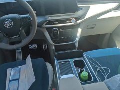 Buick GL8 ES Luxe Comfort - ფოტო 16