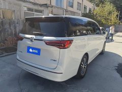 Buick GL8 ES Luxe Comfort - ფოტო 3