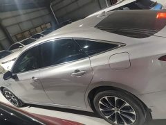 Toyota Avalon 2.0L Premium Edition - ფოტო 5