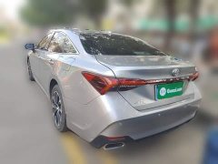 Toyota Avalon 2.0L Premium Edition - ფოტო 6