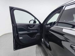 Lincoln Explorer 2.0T Two-Wheel Drive Premium - ფოტო 8