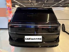Zeekr 9X Obsidian Black 70kWh Six-Seater - ფოტო 4