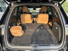 Li Auto ONE Extended Range 6-Seater - ფოტო 11