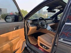 Li Auto ONE Extended Range 6-Seater - ფოტო 14