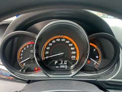 Toyota Yaris L Zhixuan X 1.5L CVT Luxury Plus - ფოტო 3