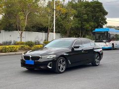 BMW 5 Series 530Li Leading Edition Luxury Package - ფოტო 2