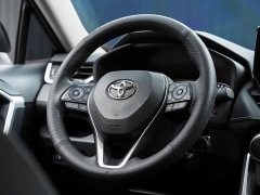 Toyota RAV4 2.0L CVT FWD Urban Edition - ფოტო 9