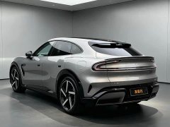 Xiaomi YU7 Four-Wheel Drive Max Edition - ფოტო 6