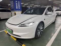 Tesla Model 3 Long Range All-Wheel Drive - ფოტო 1
