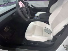 Tesla Model 3 Long Range All-Wheel Drive - ფოტო 8