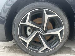 Volkswagen Passat 330TSI Luxury - ფოტო 15