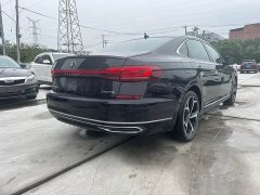 Volkswagen Passat 330TSI Luxury - ფოტო 17