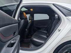Hyundai Elantra 240TGDi DCT LUX Luxury Edition - ფოტო 17