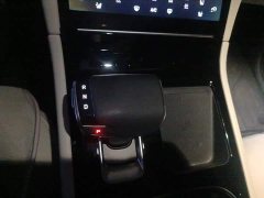 Li Auto ONE Extended Range 6-Seater - ფოტო 15