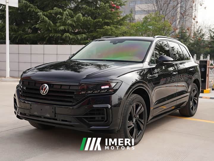 Volkswagen Touareg 3.0TSI Sharp Enjoyment Edition Jet Black Sport Package - ავტომობილი ჩინეთიდან