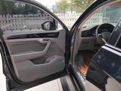 Volkswagen Touareg 3.0TSI Sharp Enjoyment Edition Jet Black Sport Package - ფოტო 12