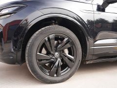 Volkswagen Touareg 3.0TSI Sharp Enjoyment Edition Jet Black Sport Package - ფოტო 13