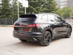 Volkswagen Touareg 3.0TSI Sharp Enjoyment Edition Jet Black Sport Package - ფოტო 18