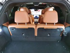AITO M9 Extended Range Ultra 42kWh 6-Seater - ფოტო 19